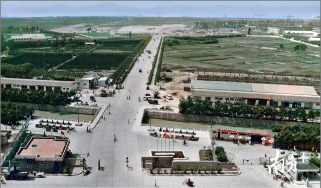 1984年，汕頭迎賓路，兩旁是大片農田。