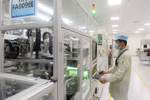 惠州知名電子信息企業(yè)德賽西威的智能車間。梁維春 攝