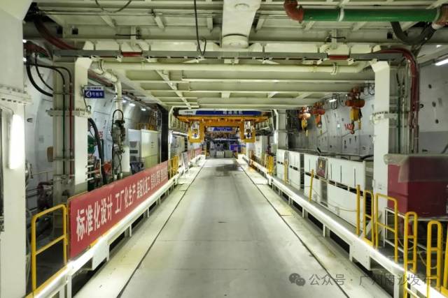“大灣區號”盾構機內部 “大灣區號”盾構機內部