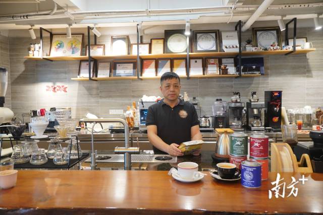 鐘達(dá)榮 鐘達(dá)榮