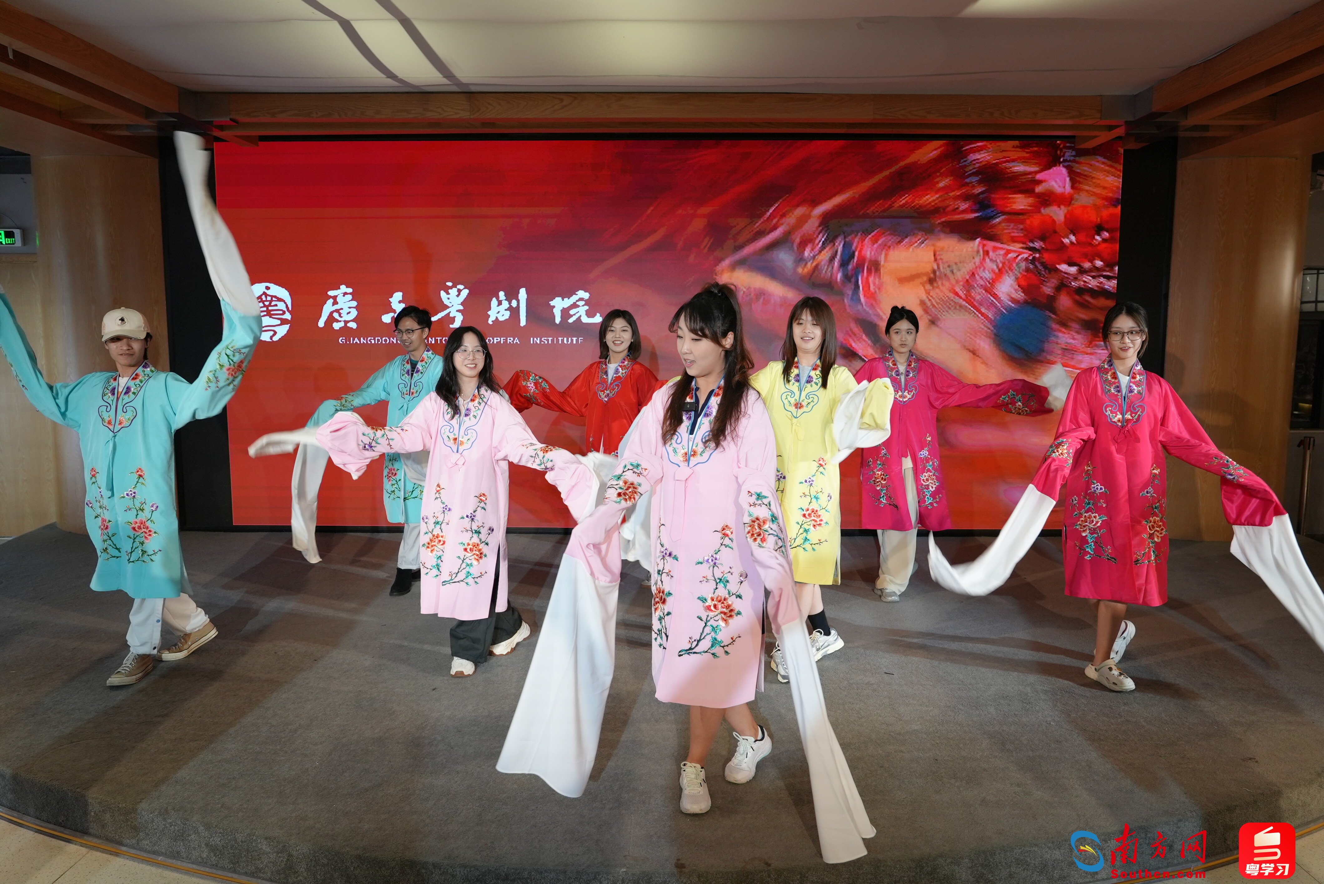 從廣州出發,灣區青年感受嶺南文化魅力 從廣州出發,灣區青年感受嶺南文化魅力