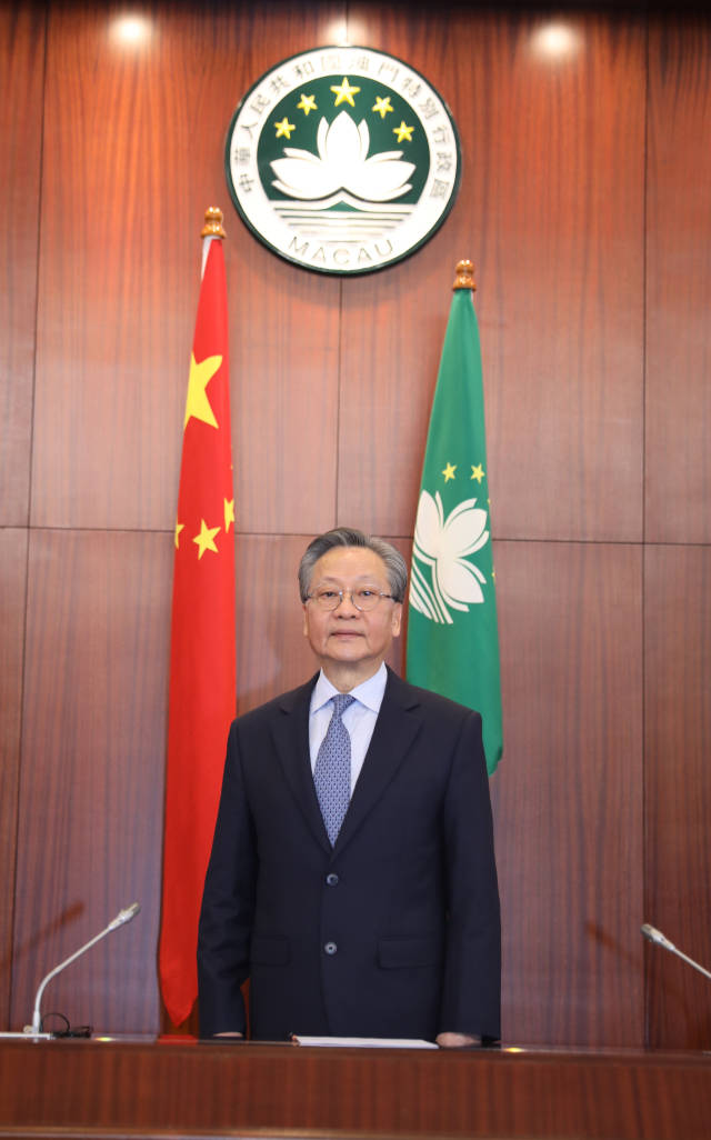 高開賢。 高開賢。