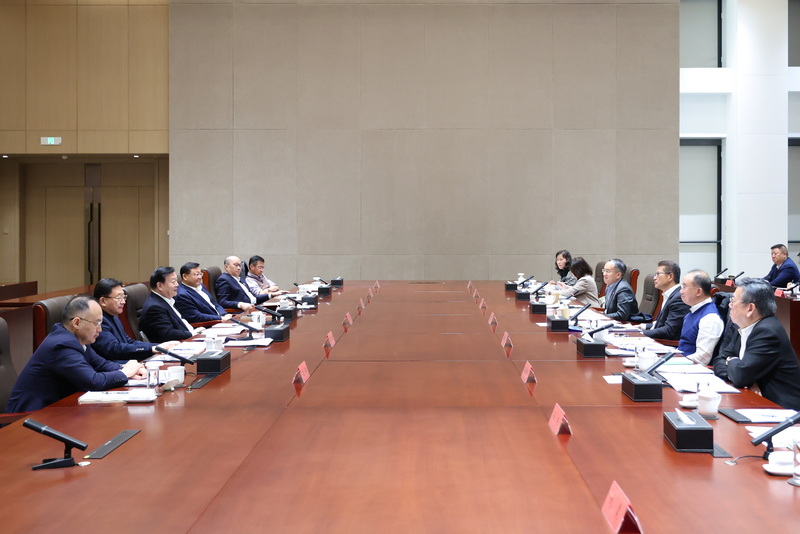 夏寶龍在前海主持召開座談會 夏寶龍在前海主持召開座談會