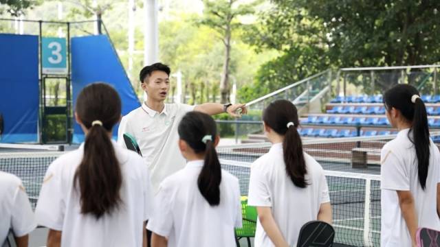 匹克球風起橫琴，“00后”教練乘勢入局