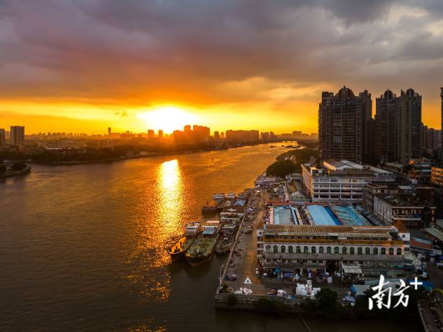 黃沙水產舊市場位于荔灣區黃沙大道。