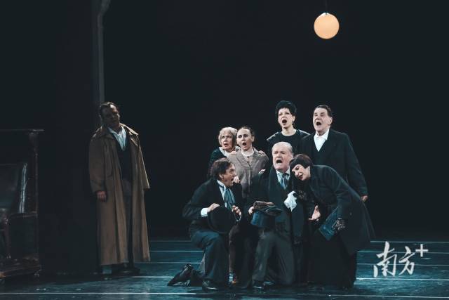 俄羅斯瓦赫坦戈夫劇院國寶級話劇《葉甫蓋尼·奧涅金》劇照。