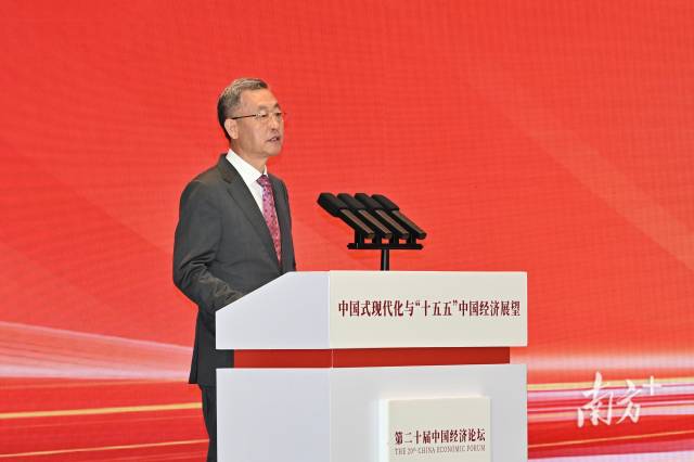 華潤（集團）黨委書記、董事長王祥明